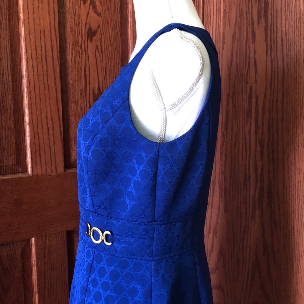 Tahari Sheath Dress - Picture 6 of 11